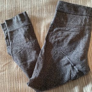 🌸Calvin Klein Performance Ankle Leggings